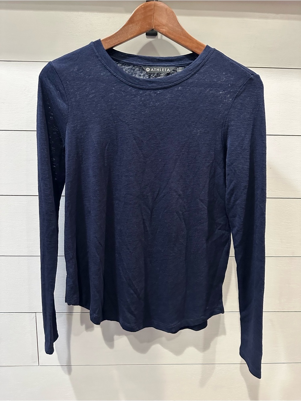 Athleta Long Sleeve Crewneck Top - Navy- size XS